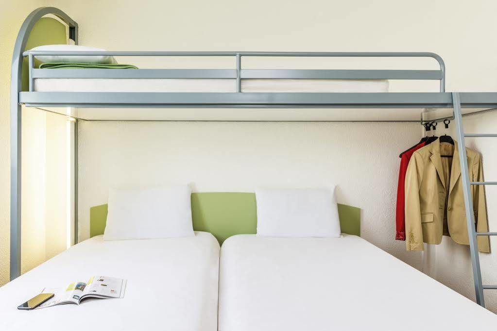 Ibis Budget Paris Porte De Bercy Hotel Charenton-le-Pont Exterior foto